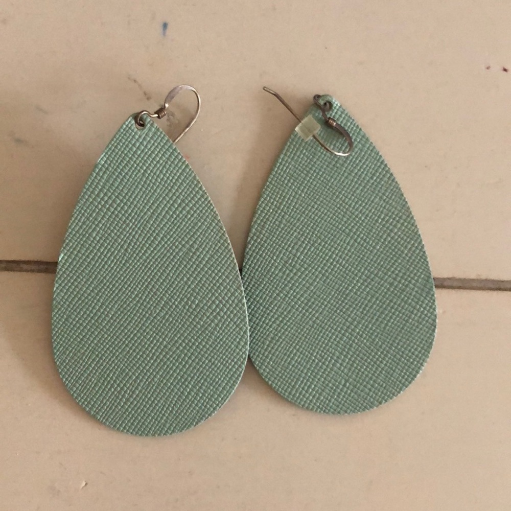 Mint leather earring